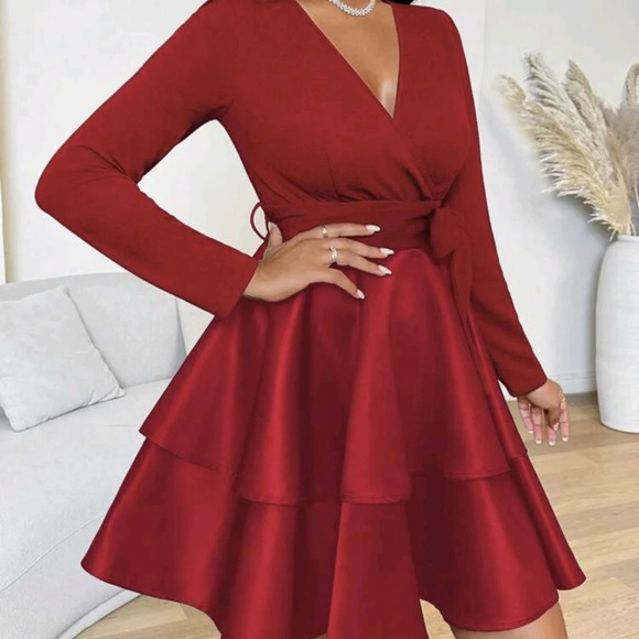 Women Elegant Red Double Hem Mini Dress - Picture 6 of 6